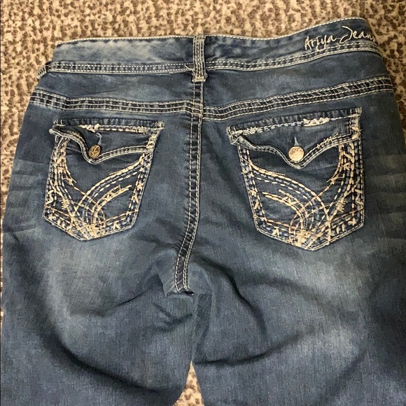 Jeans - Picture 4 of 4